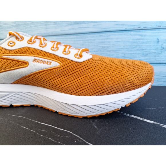 Brooks Men\'s Revel 6 Running Shoes Size 12.5 Orange and White Athletic Sneakers main image 11